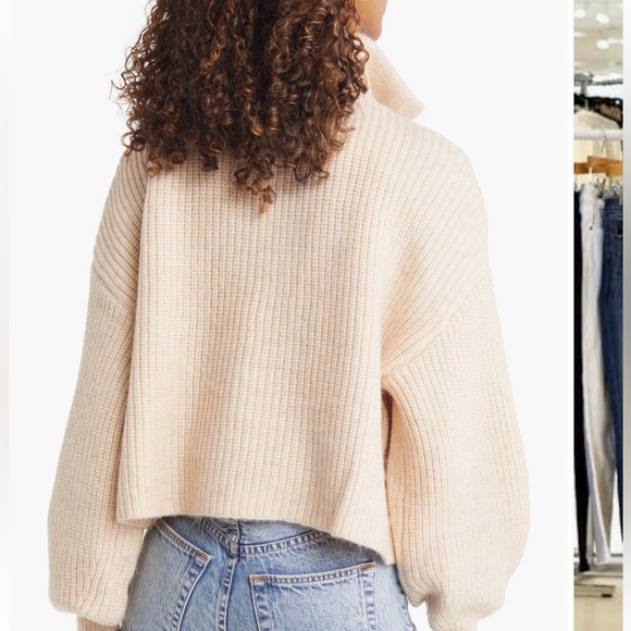 NWT Topshop sweater, size 0-2 - Picture 2 of 4